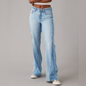 NWT AE Strigid Low Rise Baggy Flare Jean